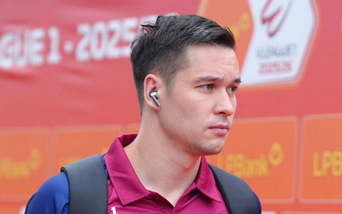 Tại sao HLV Kim Sang Sik thẳng tay gạch tên thủ môn Nguyễn Filip?