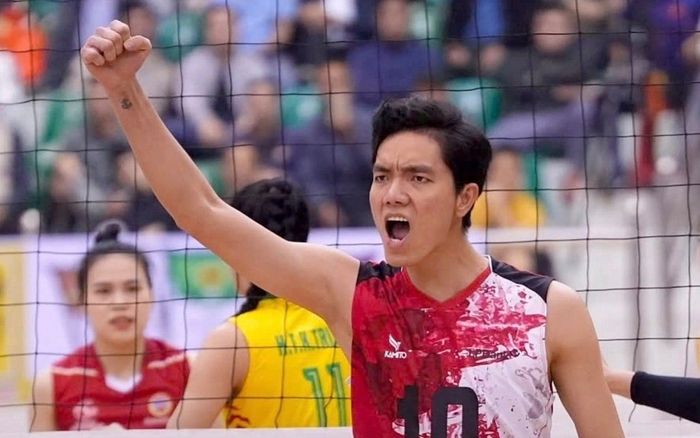 Tình thế bất lợi với Bích Tuyền