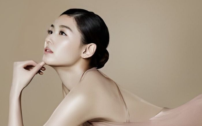 Sắc vóc nóng bỏng của nữ diễn viên giàu nhất Hàn Quốc