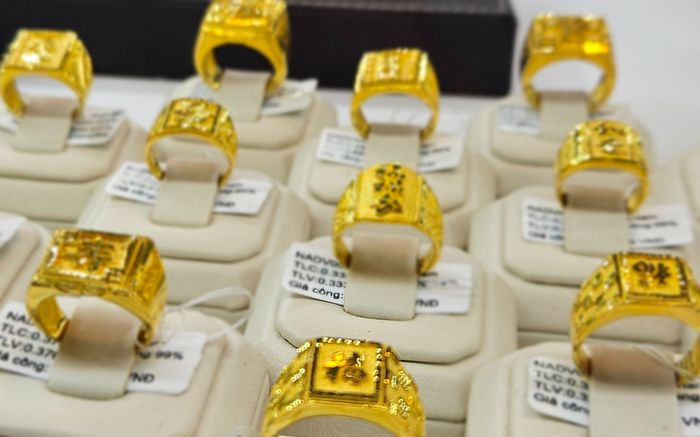 Giá vàng hôm nay (6/9): Bùng nổ chưa từng có