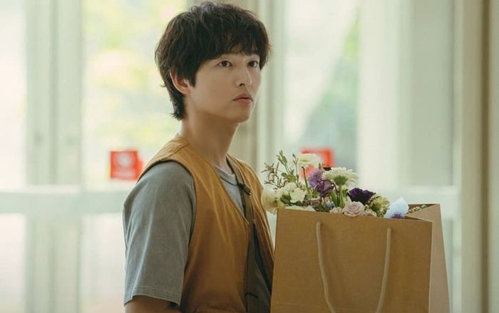 Phim mới của Song Joong Ki 'chào sân' ấn tượng