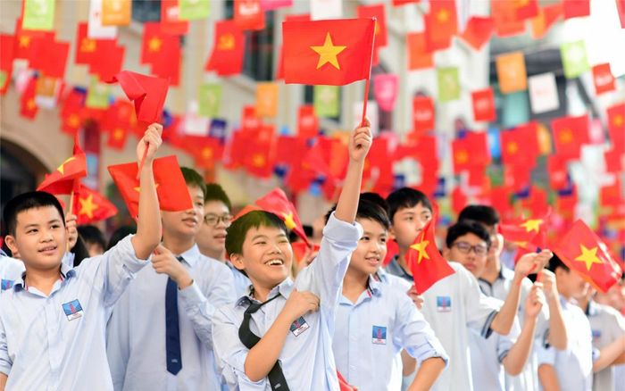 Nhóm học sinh, sinh viên nào được giảm học phí sâu nhất từ 2025?