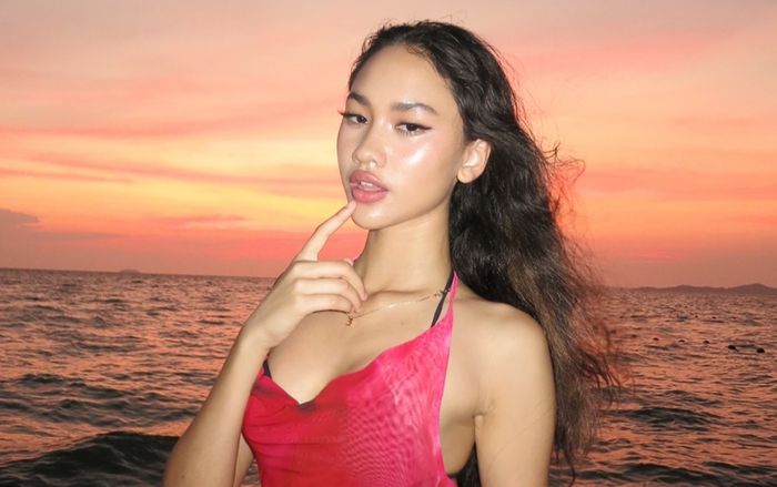 Vẻ đẹp quyến rũ của nữ người mẫu 16 tuổi vừa chiến thắng The Face Thailand