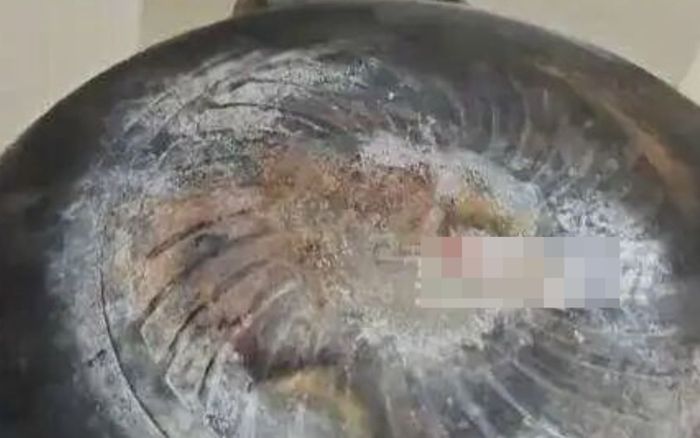 Quên tắt bếp gas suốt 27 ngày, người đàn ông bàng hoàng sau khi trở về nhà