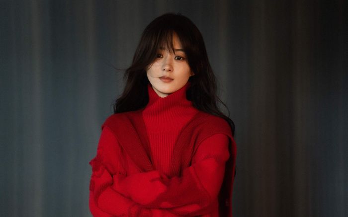 Lạ lẫm với diện mạo mới của Triệu Lệ Dĩnh