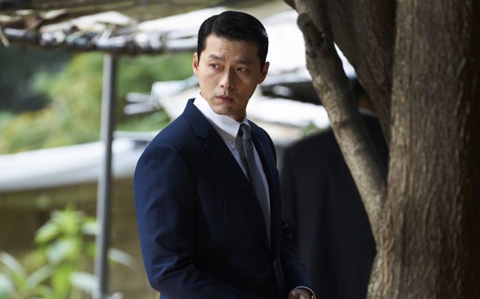 Nghẹt thở trước thân hình đồ sộ của Hyun Bin trong phim Hàn mới