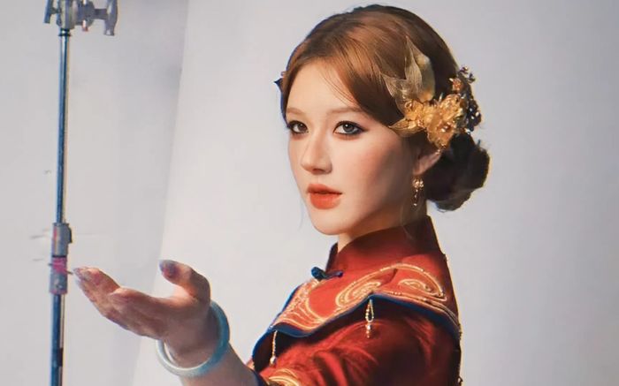 Triệu Lộ Tư hoá 'cô dâu ma' gây xôn xao mạng xã hội