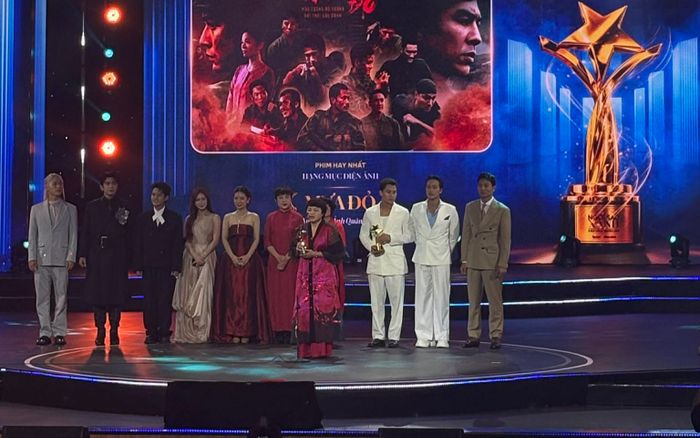 Lễ trao giải Ngôi Sao Xanh 2025: Mưa Đỏ bội thu