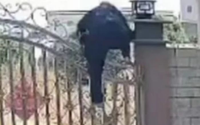 Bà cụ 82 tuổi hành động gây sốc trong lúc không có ai ở nhà, gia đình bàng hoàng sau khi kiểm tra camera