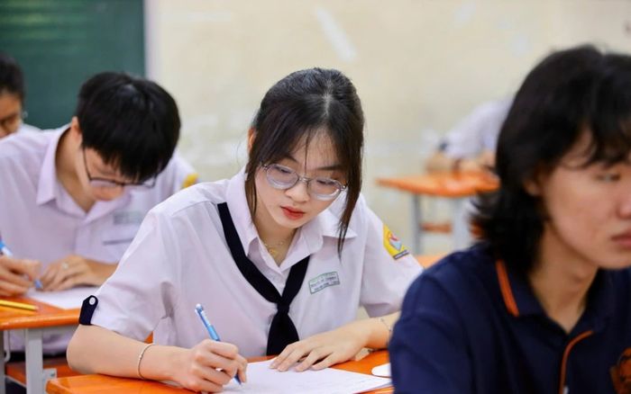 Dự kiến trao quyền cho hiệu trưởng chủ động đề xuất tăng thời lượng dạy thêm trong nhà trường