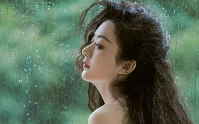 Triệu Lệ Dĩnh sa sút, không còn ngang hàng với Dương Mịch