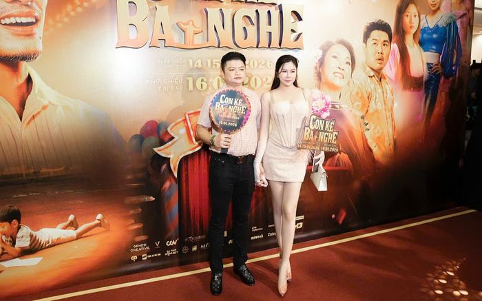 Hoa hậu Lê Thu Thảo rạng rỡ tại sự kiện ra mắt phim “Con kể ba nghe”