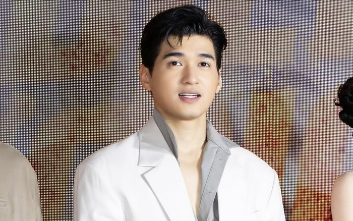 Nam diễn viên 670 tỷ bị thay thế