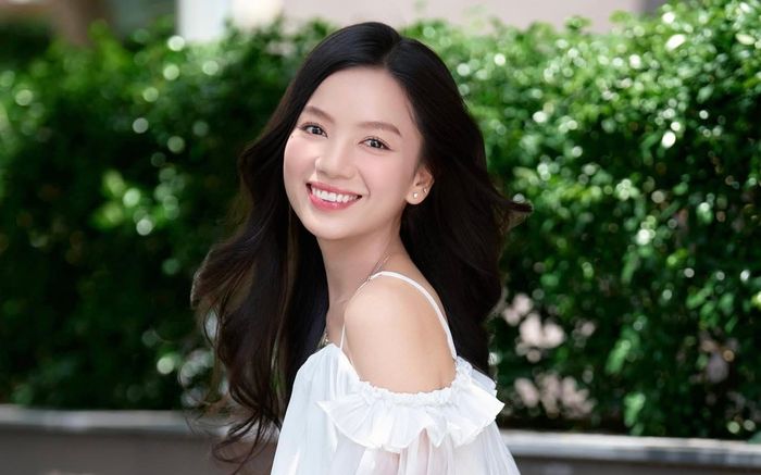 Nữ chính phim Mưa Đỏ có tin vui, khán giả vỡ oà chúc mừng