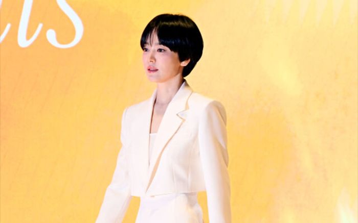 Song Hye Kyo gửi lời nhắn cho chính mình: 'Hãy yêu bản thân thật nhiều'