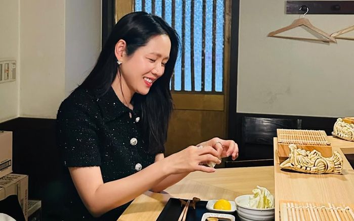 Son Ye Jin hiếm hoi khoe quý tử, khoảnh khắc ngọt ngào khiến fan 'tan chảy'