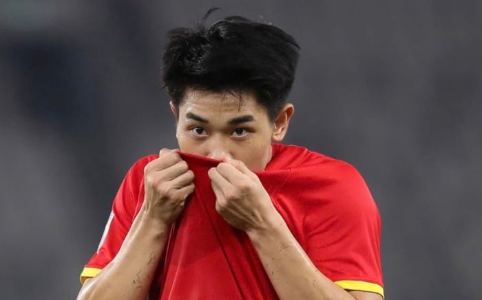 Kình địch Real Madrid chính thức gửi lời đến Đình Bắc