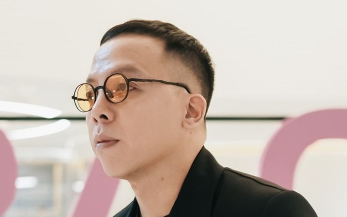 Hoàng Touliver đăng gì trên mạng xã hội?