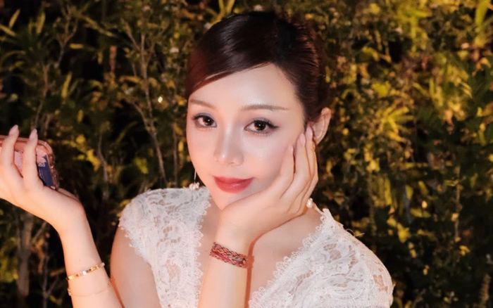 Không phải B Trần, Quỳnh Kool sẽ tái hợp nam thần cười đẹp nhất VFC?