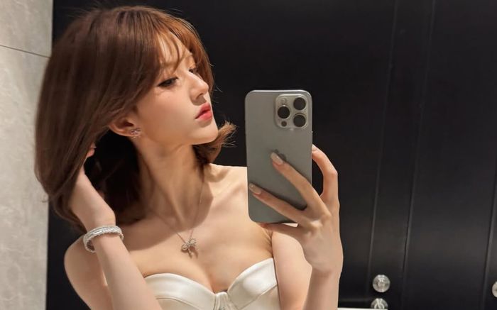 Triệu Lộ Tư rạng rỡ trong diện mạo mới