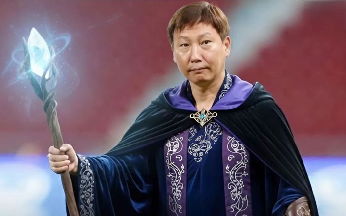'Ma thuật' HLV Kim Sang Sik