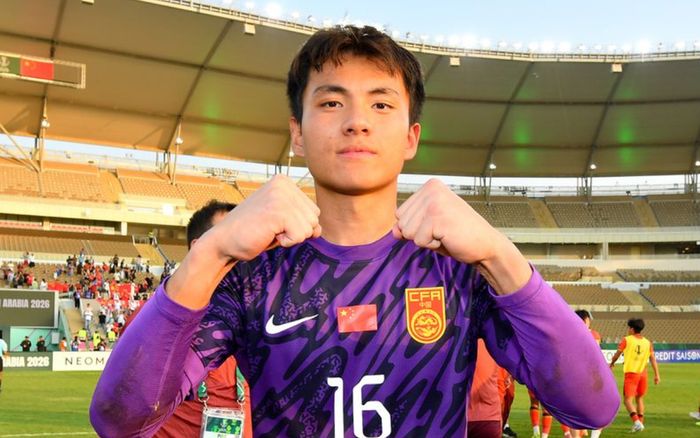 Thủ môn U23 Trung Quốc quá hay