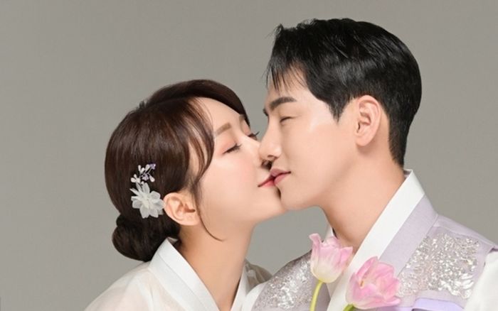 Ca sĩ Park Gun lần đầu lên tiếng về tin đồn trục trặc hôn nhân với diễn viên Han Young