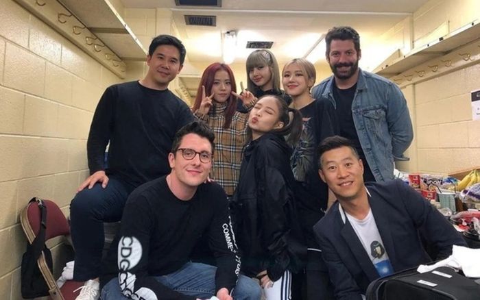 Jennie vướng nghi vấn 'cặp kè' ông lớn ngành giải trí