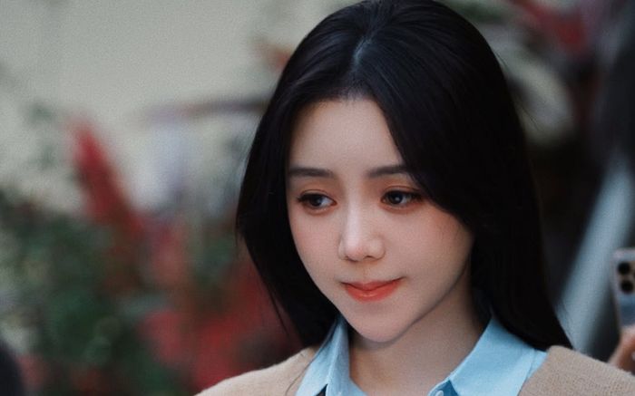 Ánh mắt đượm buồn của Quỳnh Kool