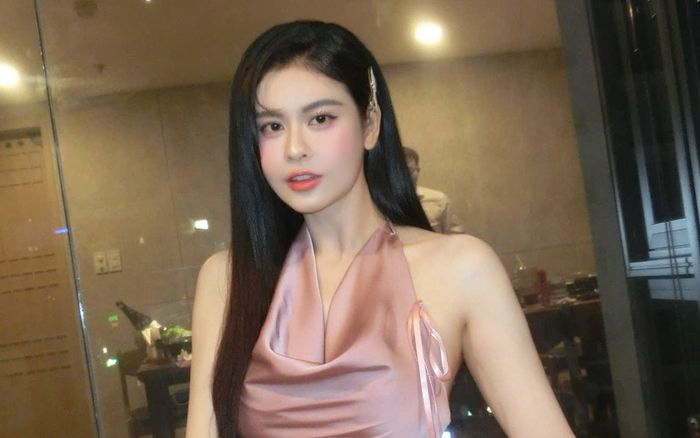 Loạt ảnh quá khứ đầy bất ngờ của Trương Quỳnh Anh