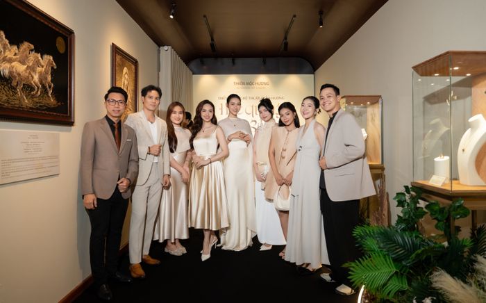 Đinh Ngọc Diệp, Thanh Thức, Diệp Bảo Ngọc cùng hội ngộ tại Triển Lãm Nghệ Thuật Trầm Hương của Thiên Mộc Hương