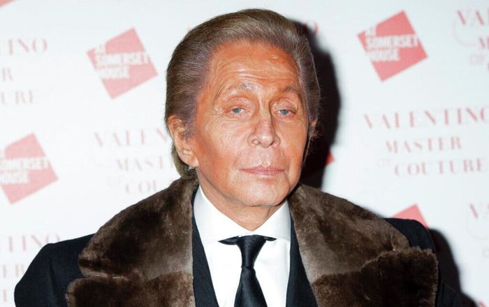 'Ông hoàng' thời trang Valentino qua đời ở tuổi 93