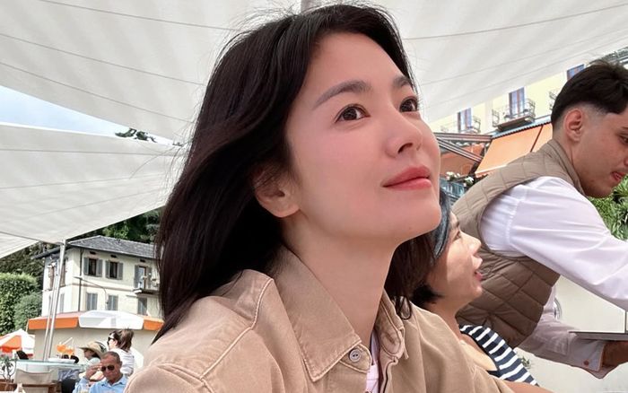 Sở hữu visual chuẩn nữ thần, Song Hye Kyo vẫn âu sầu vì một điều