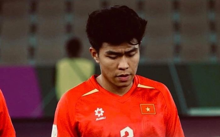 Trung vệ Phạm Lý Đức phá vỡ im lặng