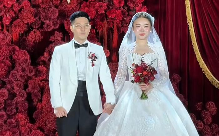 Kiều My 'Cách em 1 milimet' cưới