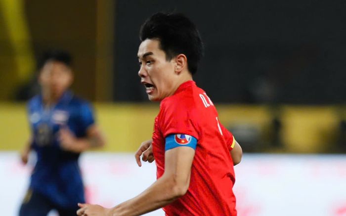 Buồn cho tiền đạo Đình Bắc