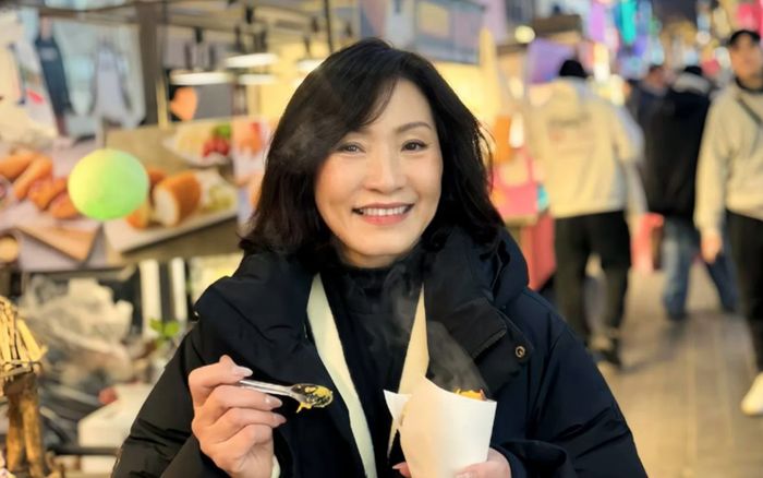 Phản ứng của nghệ sĩ Hồng Đào với người gắn bó gần 40 năm