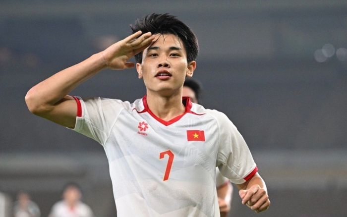 Tiếc nuối lớn cho tiền đạo Đình Bắc