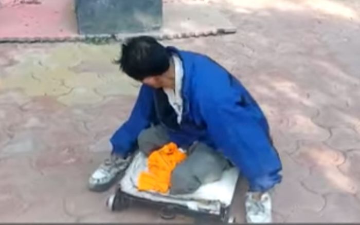 Người ăn xin 'gây sốc' khi lộ thân phận là triệu phú, sở hữu khối tài sản khổng lồ