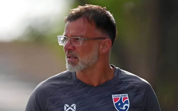 HLV tuyển Thái Lan trả giá đắt khi đánh giá thấp U23 Việt Nam
