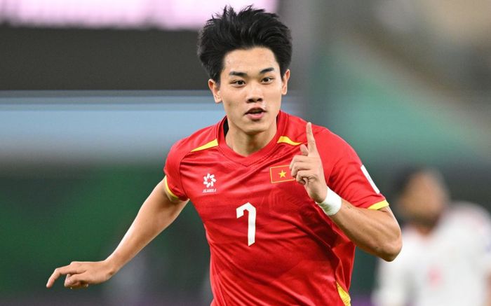 HLV Kim Sang Sik đánh giá tài năng của Đình Bắc