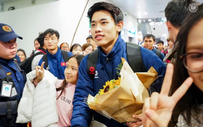 Lời chia tay đẹp của tiền đạo Đình Bắc