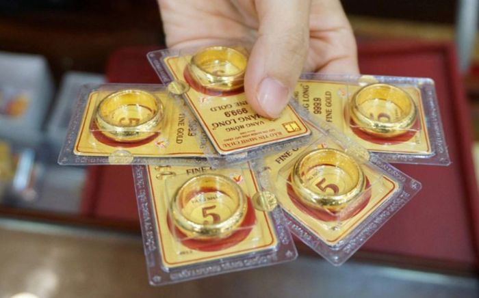 Giá vàng hôm nay (28/1): Vàng nhẫn nhảy vọt lên mức giá gây 'sốc'