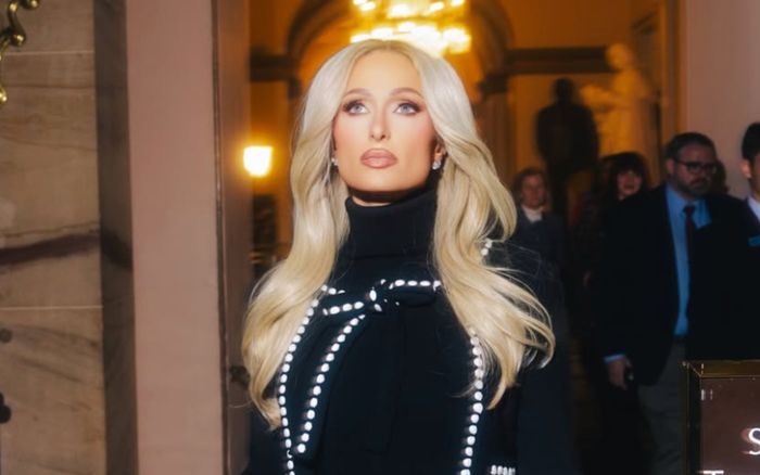Người mẫu Paris Hilton chật vật vì chứng rối loạn tăng động giảm chú ý
