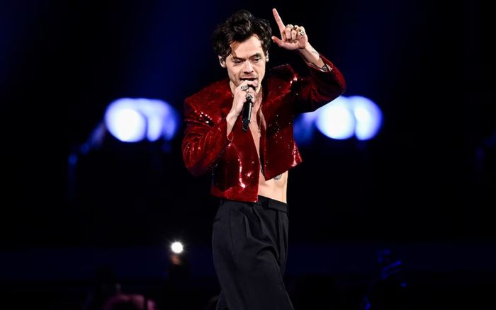 Tour diễn của Harry Styles đối mặt làn sóng tẩy chay