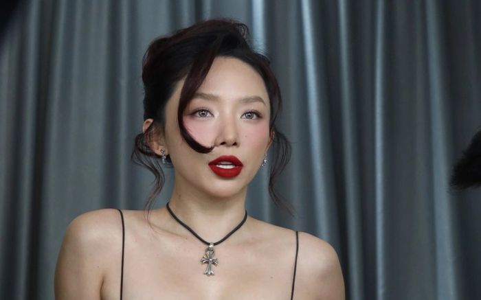 Tóc Tiên lên tiếng khẩn sau khi bị bắt gặp đi với chồng cũ hậu ly hôn