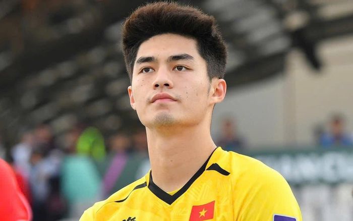 Bầu Đức đã thưởng to cho Trần Trung Kiên và những 'đứa con' HAGL