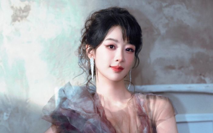 Năm của Dương Tử: 3 dự án lớn sẵn sàng 'oanh tạc', khẳng định đẳng cấp tiểu hoa hàng đầu.