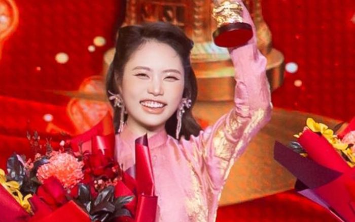 Phương Mỹ Chi có thêm 'vàng' để ăn Tết sau 13 năm