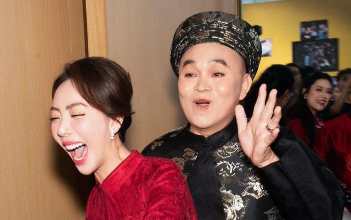 Khán giả phản ứng với Nghệ sĩ Xuân Hinh và Thu Trang